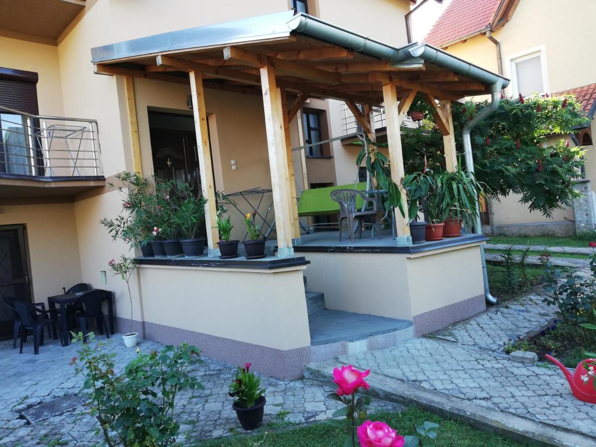 Apartmani Tvins Soko Banja Exterior photo