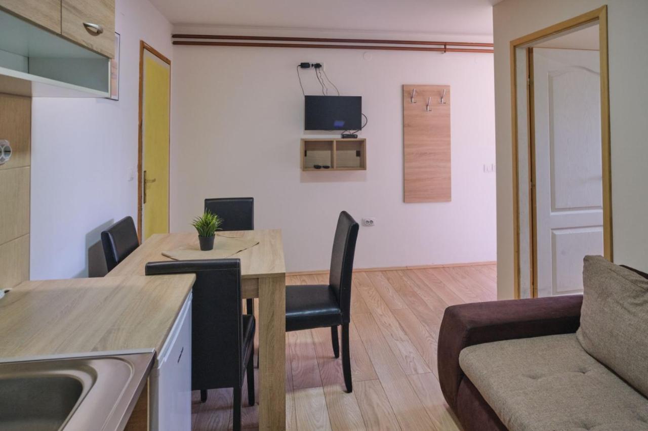 Apartmani Tvins Soko Banja Exterior photo